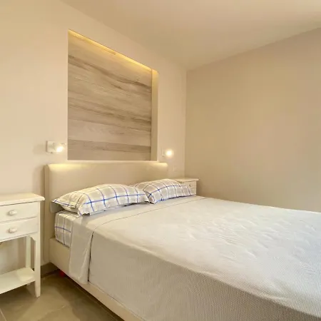 Villa Beach Minivillas With Pool By Dadovillas Barbati
