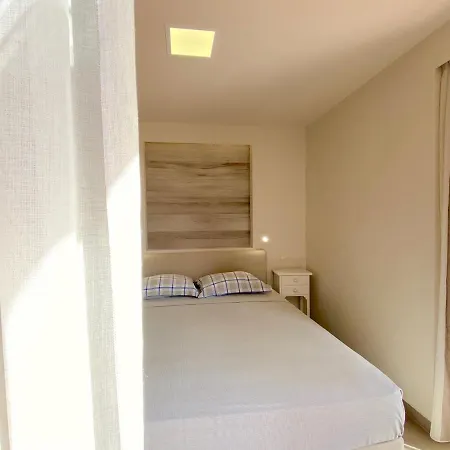 Beach Minivillas With Pool By Dadovillas Barbati