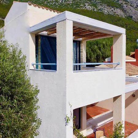 Beach Minivillas With Pool By Dadovillas Villa
